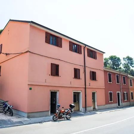 Apartamento Vujica Pula